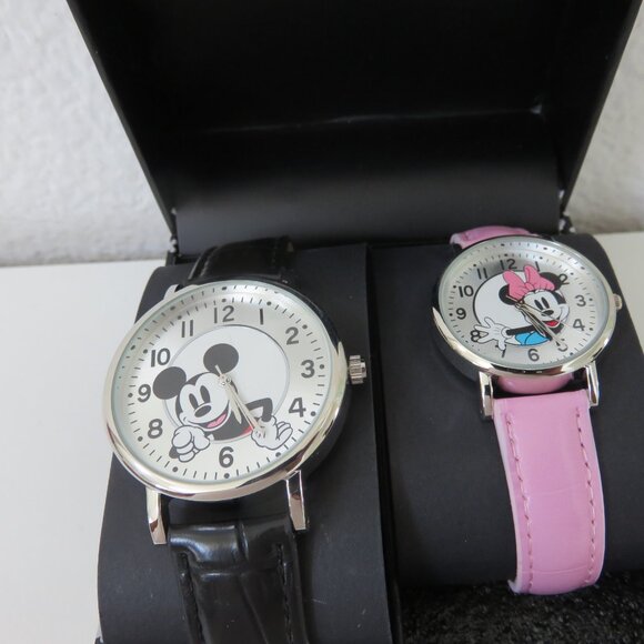 (#110) Set 2 Mickey Mouse His and Hers Watch Set main image 4